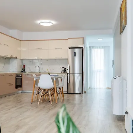 Kalpazo Mosaic Apartamento Tirana