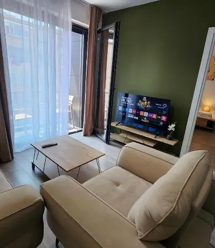 Kalpazo Mosaic ティラナ