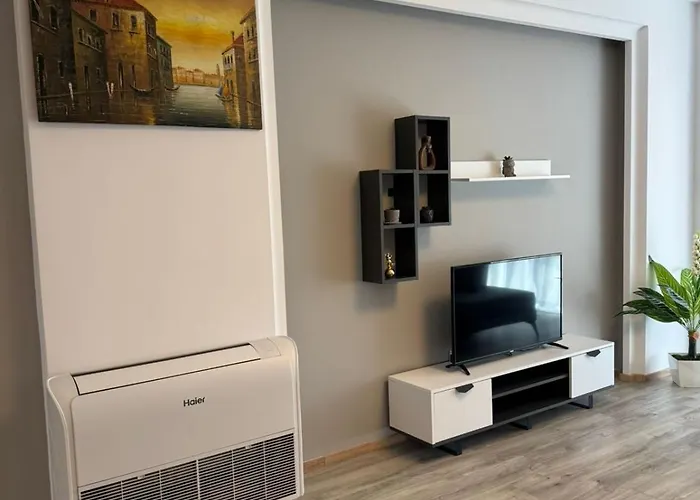 Kalpazo Mosaic ティラナ