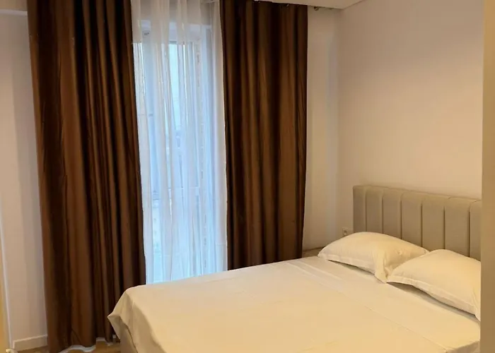 アパート Kalpazo Mosaic ティラナ