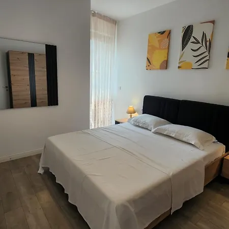 Kalpazo Mosaic Apartment