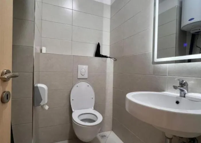 شقة Kalpazo Mosaic تيرانا