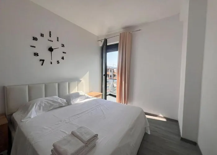 Kalpazo Mosaic شقة