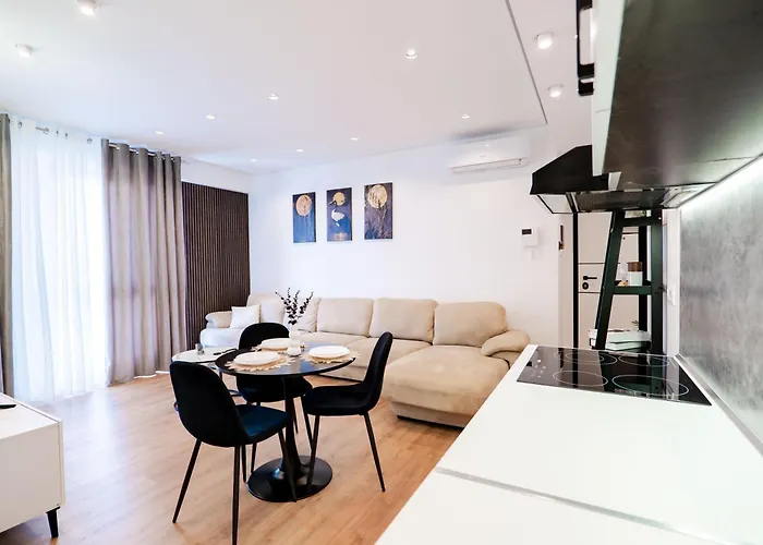 Kalpazo Mosaic شقة *