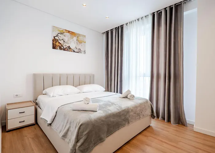 شقة Kalpazo Mosaic تيرانا