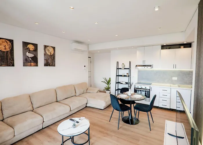 Kalpazo Mosaic شقة تيرانا