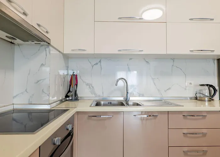 شقة Kalpazo Mosaic تيرانا